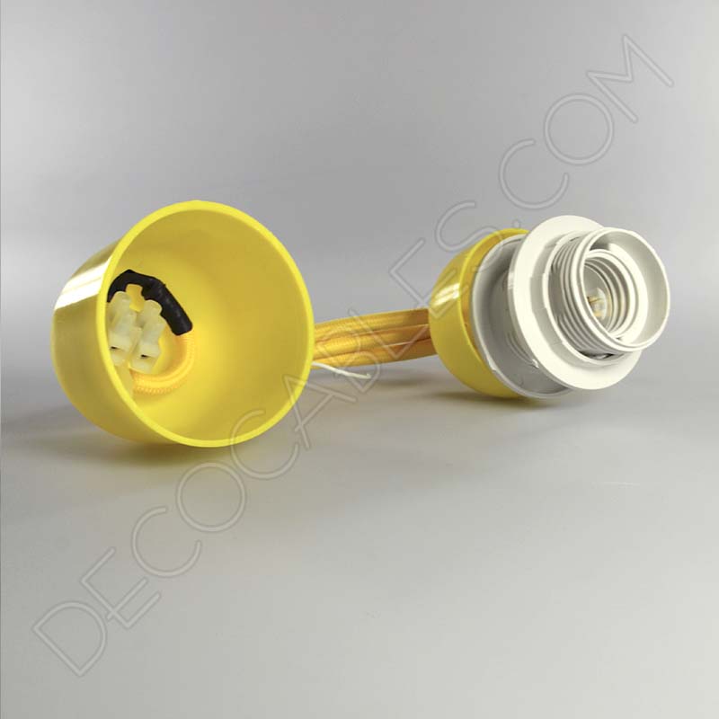 Lámparas colgantes para pantallas en suspensión con cable textil a juego en color amarillo Lámparas colgantes para pantallas en suspensión con cable textil a juego en color amarillo