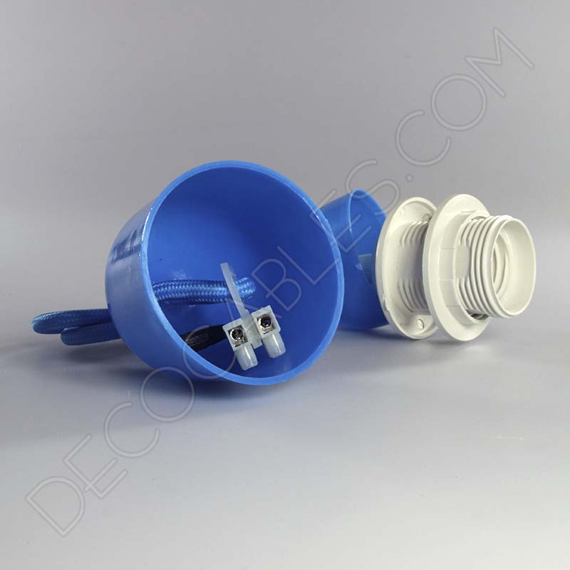 Lámparas colgantes para pantallas en suspensión con cable textil a juego en color azul Lámparas colgantes para pantallas en suspensión con cable textil a juego en color azul