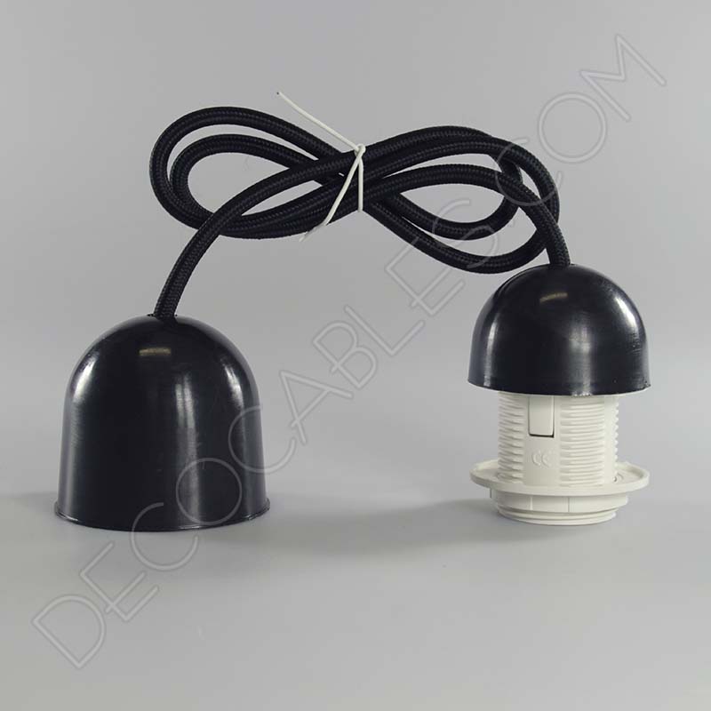 Lámparas colgantes para pantallas en suspensión con cable textil a juego en color negro Lámparas colgantes para pantallas en suspensión con cable textil a juego en color negro