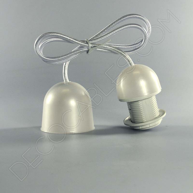 Lámparas colgantes para pantallas en suspensión con cable textil a juego en color plata Lámparas colgantes para pantallas en suspensión con cable textil a juego en color plata