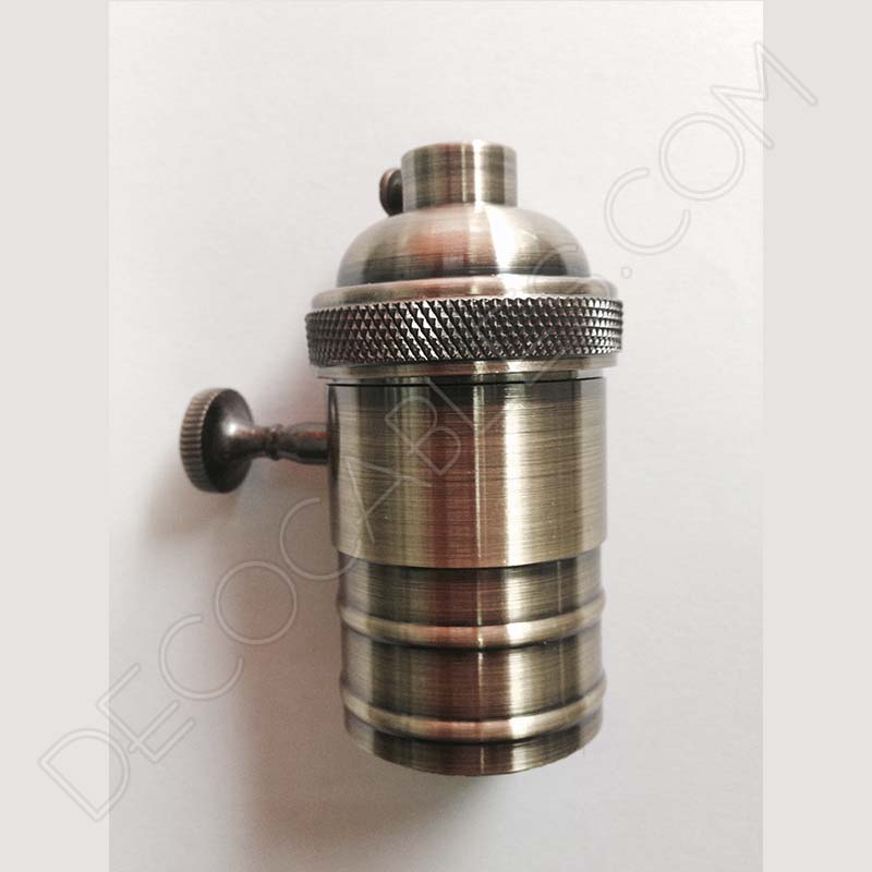 Portalámparas estilo vintage con interruptor en color oro viejo Portalámparas estilo vintage con interruptor en color oro viejo