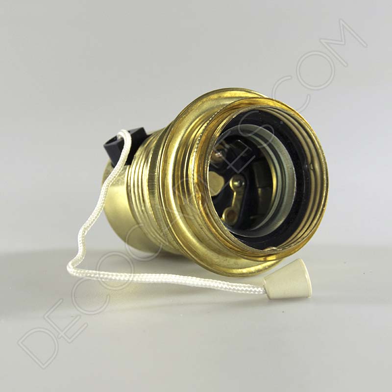 Portalámparas de latón con arandelas para lámparas e interruptor tirador de cuerda Portalámparas de latón con arandelas para lámparas e interruptor tirador de cuerda