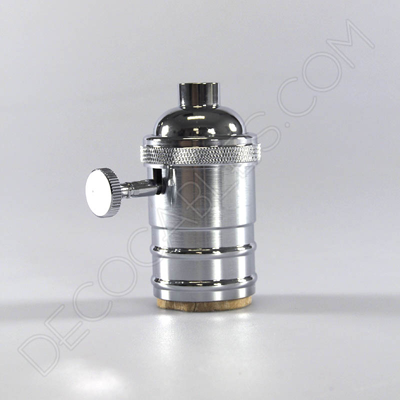 Portalámparas estilo vintage con interruptor en color cromado Portalámparas estilo vintage con interruptor en color cromado