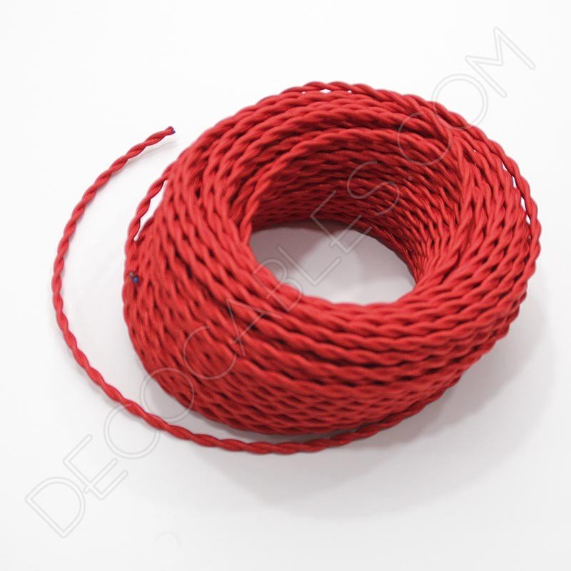 Cable eléctrico trenzado en color rojo Cable eléctrico trenzado en color rojo