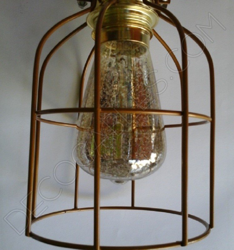 Jaula decorativa metálica para lámpara en color oro Jaula decorativa metálica para lámpara en color oro