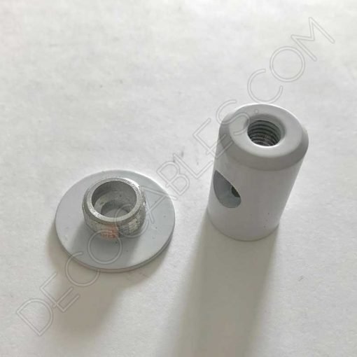 Aislante metálico para sujeción de cables de color blanco