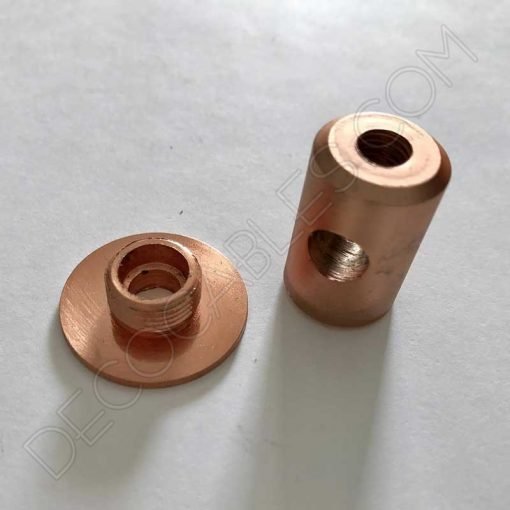 Aislante metálico para sujeción de cables de color cobre