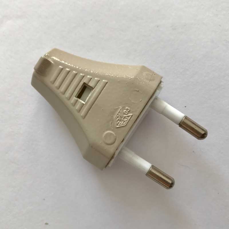 Interruptor de paso y clavija color gris claro Interruptor de paso y clavija color gris claro