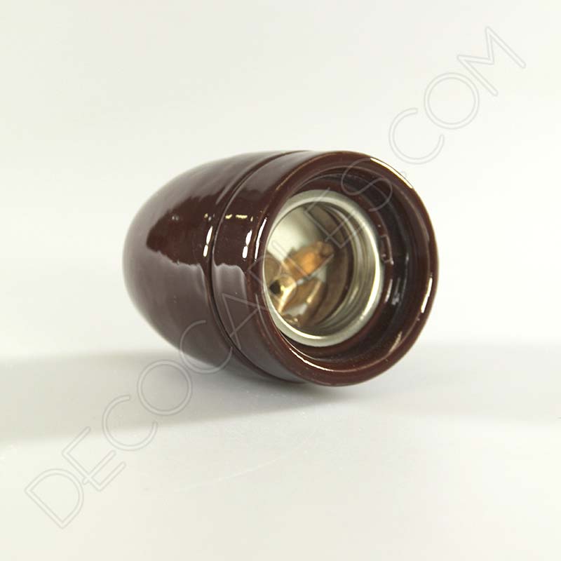 Portalámparas de cerámica en color marrón Portalámparas de cerámica en color marrón