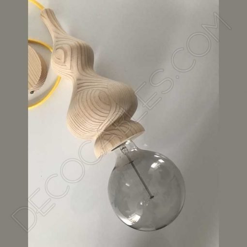 Lámpara colgante de madera grande modelo Pináculo