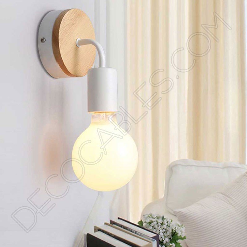 Lámpara aplique de pared de metal y madera en blanco Lámpara aplique de pared de metal y madera en blanco