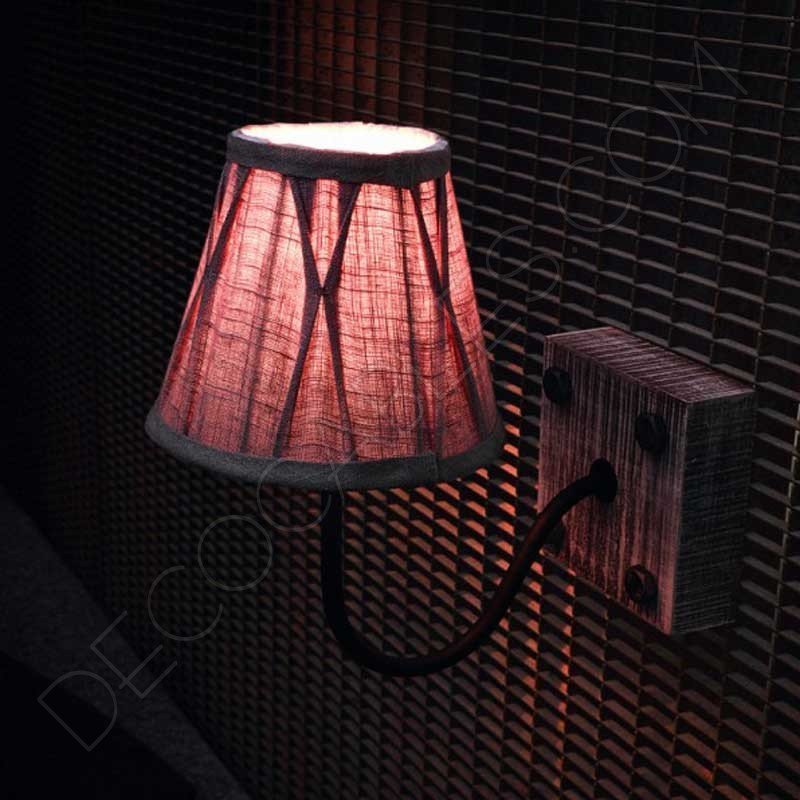 Lámpara aplique de pared madera y metal vintage Lámpara aplique de pared madera y metal vintage