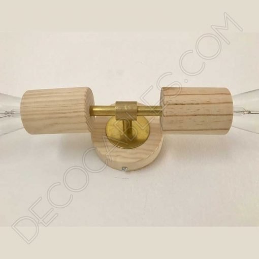 Foco aplique de pared en latón y madera