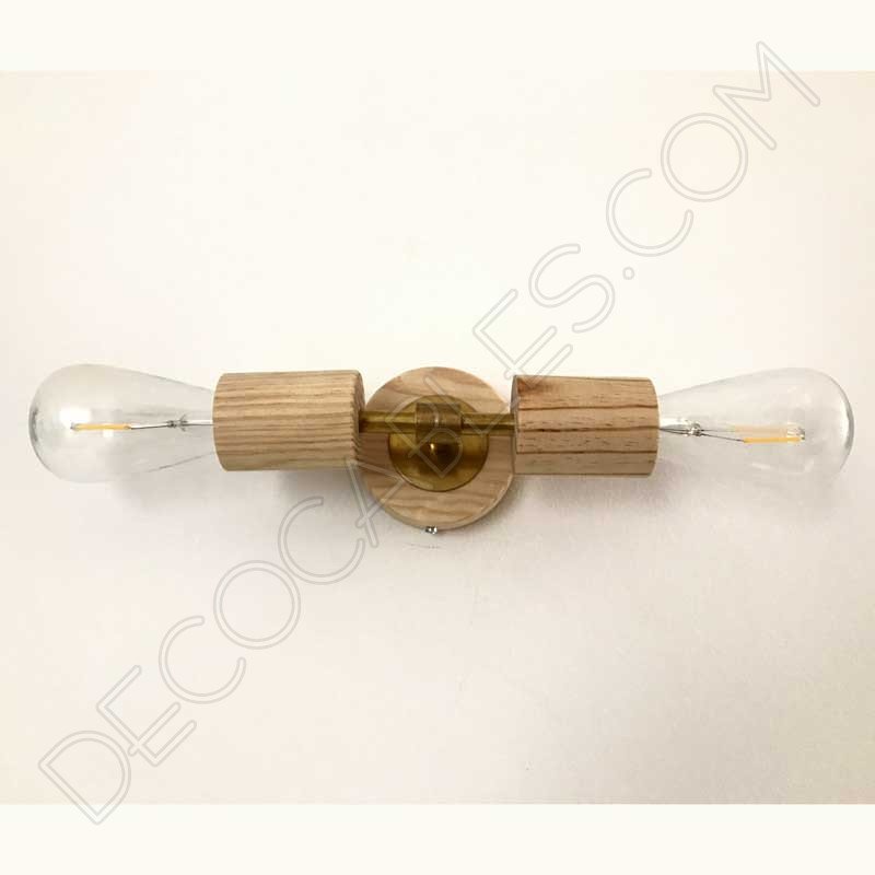 Foco aplique de pared en latón y madera Foco aplique de pared en latón y madera