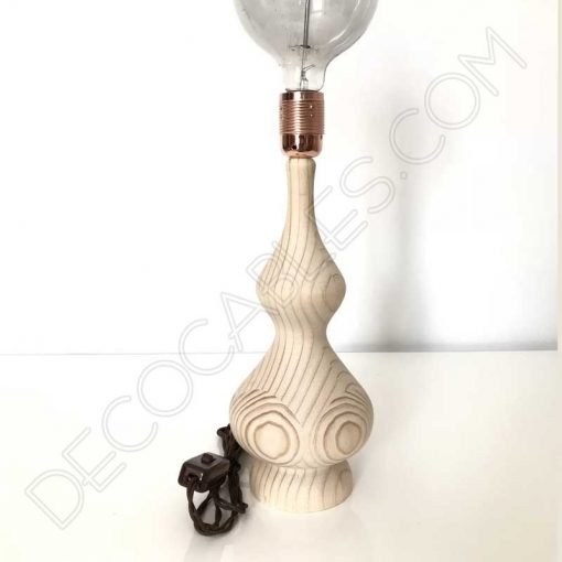 Lámpara de sobremesa de madera modelo Pináculo 4 Lámpara de sobremesa en madera modelo pináculo