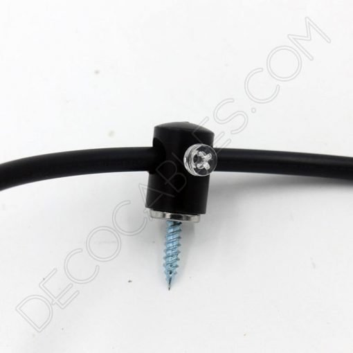 Sujeción metálica para cable con presa cables