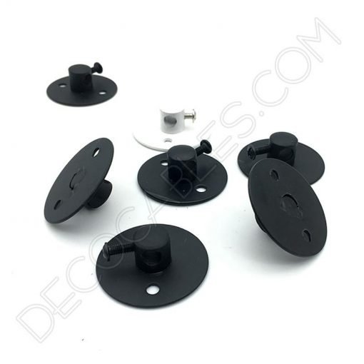 Sujeción metálica para cables