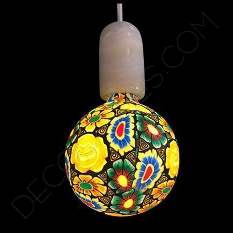 Bombilla led decorativa de silicona modelo globo casquillo E27 flores con fondo negro Bombilla led decorativa de silicona modelo globo casquillo E27 flores con fondo negro