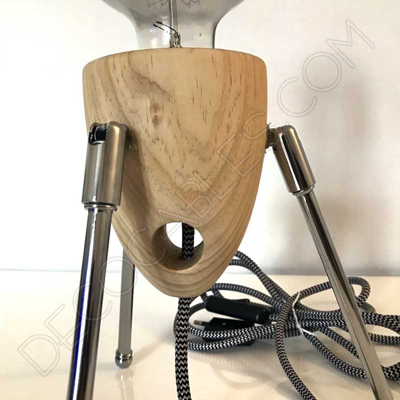 Lámpara de sobremesa modelo cohete espacial Sputnik Lámpara de sobremesa modelo cohete espacial Sputnik