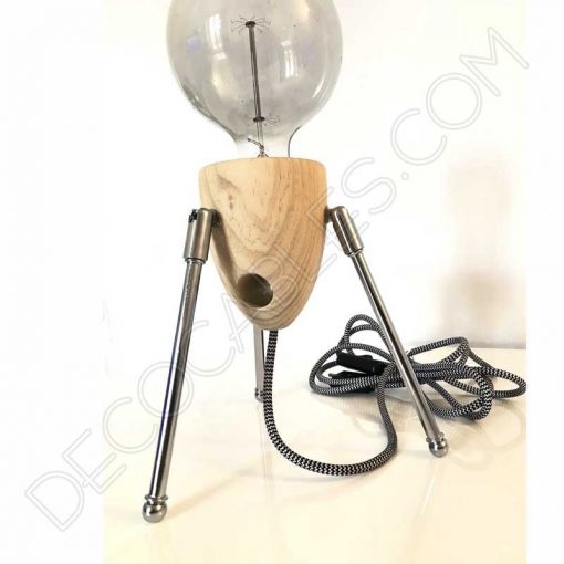 Lámpara de sobremesa modelo cohete espacial Sputnik